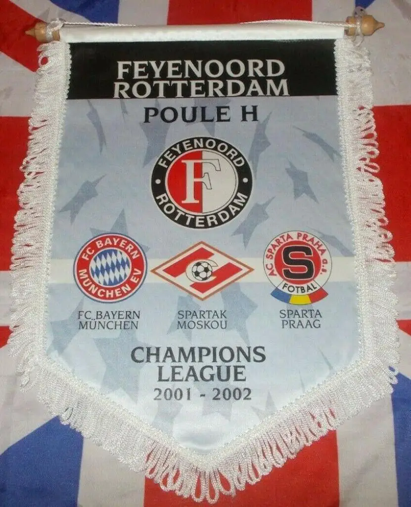 Вымпел Спарта - Бавария - Фейеноорд - Спартак Москва 2001 Лига Чемпионов