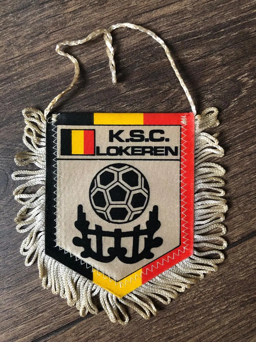 Вымпел Бельгия. Локерен