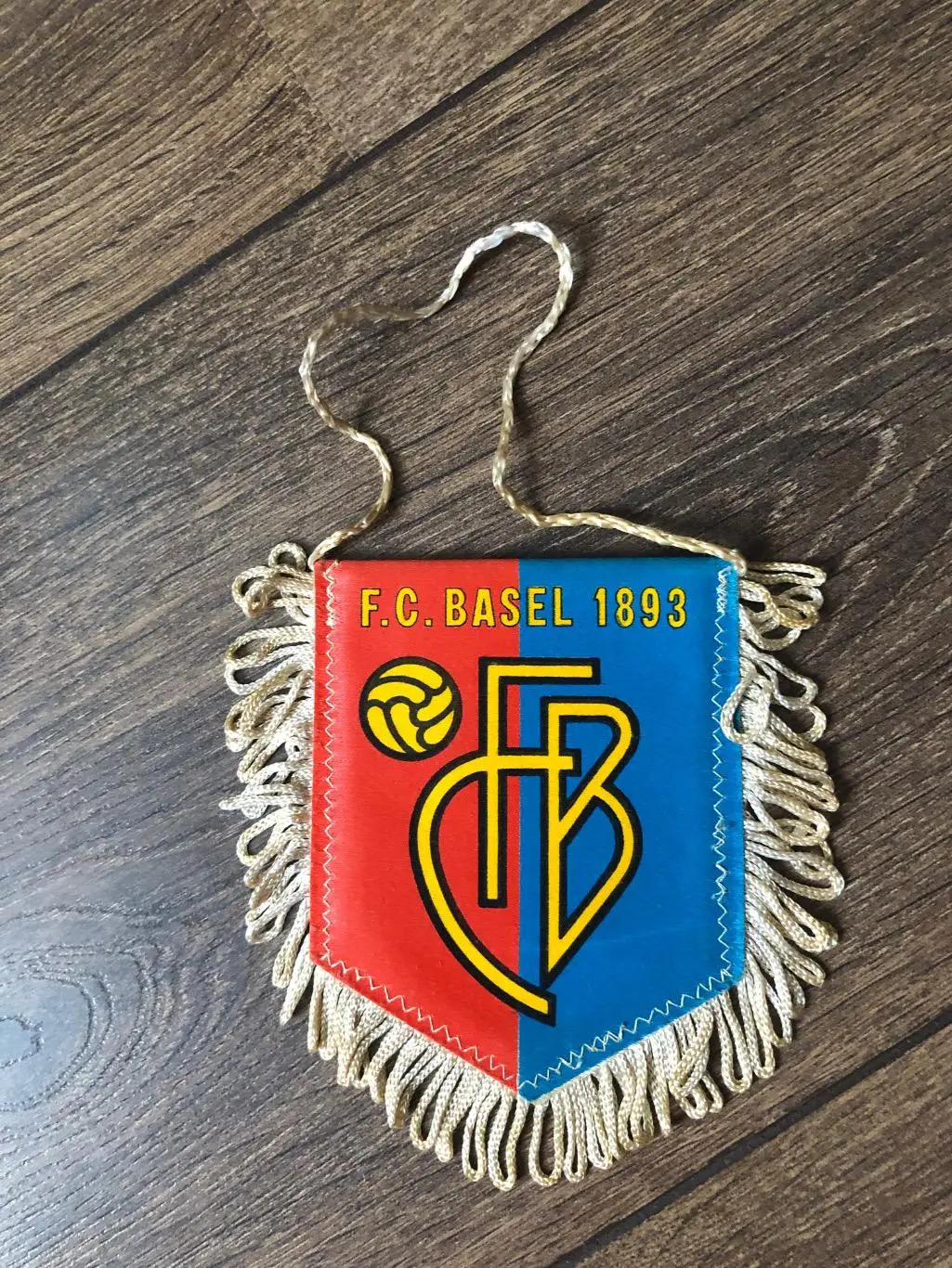 Вымпел Швейцария. Базель