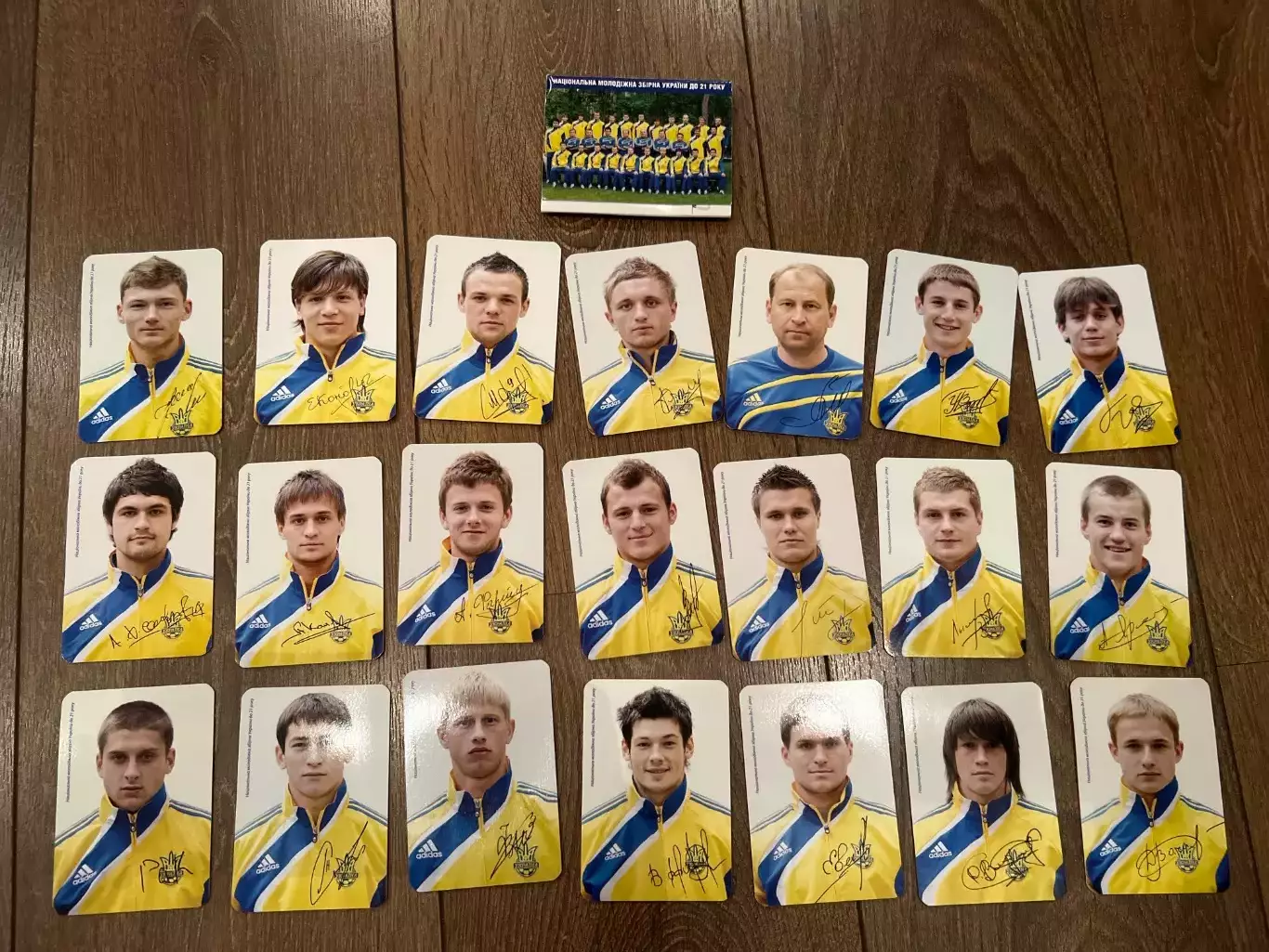 Футбол. Календарик набор 21шт Сборная Украина u21 на 2010