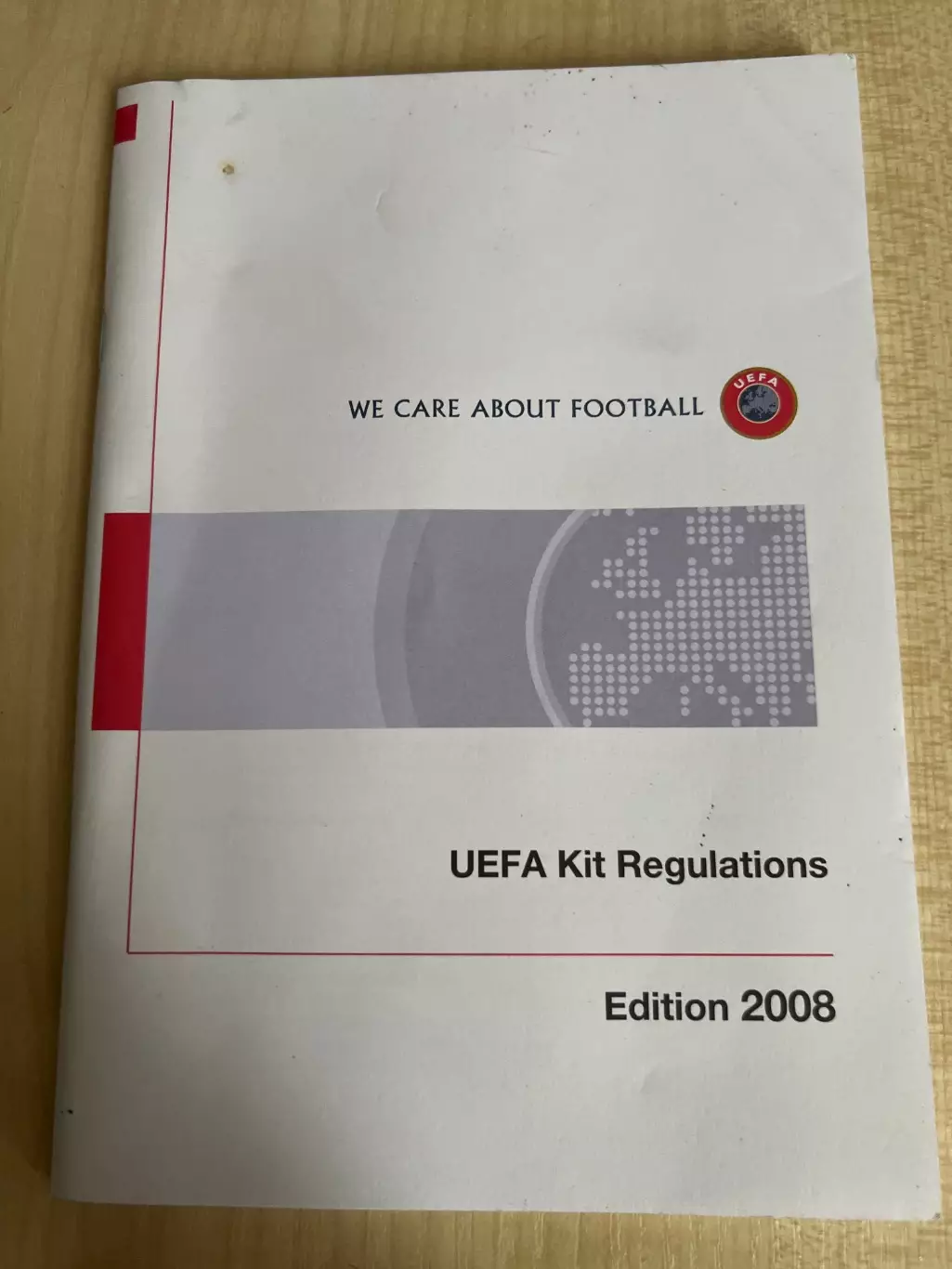 Футбол. Буклет - Форма команд UEFA (2008)