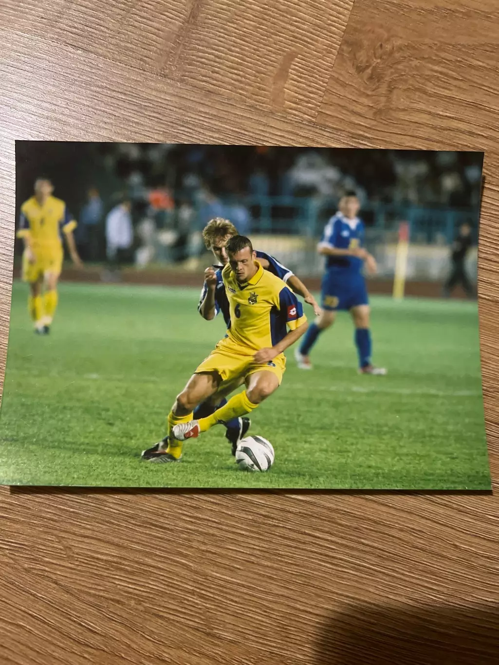 Футбол. фото 4 - Закарлюка - Украина сборная