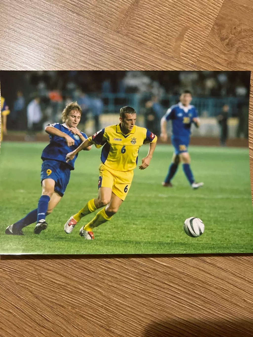 Футбол. фото 5 - Закарлюка - Украина сборная