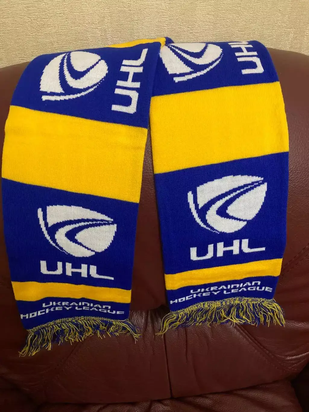 Шарф Україна, Українська хокейна ліга.