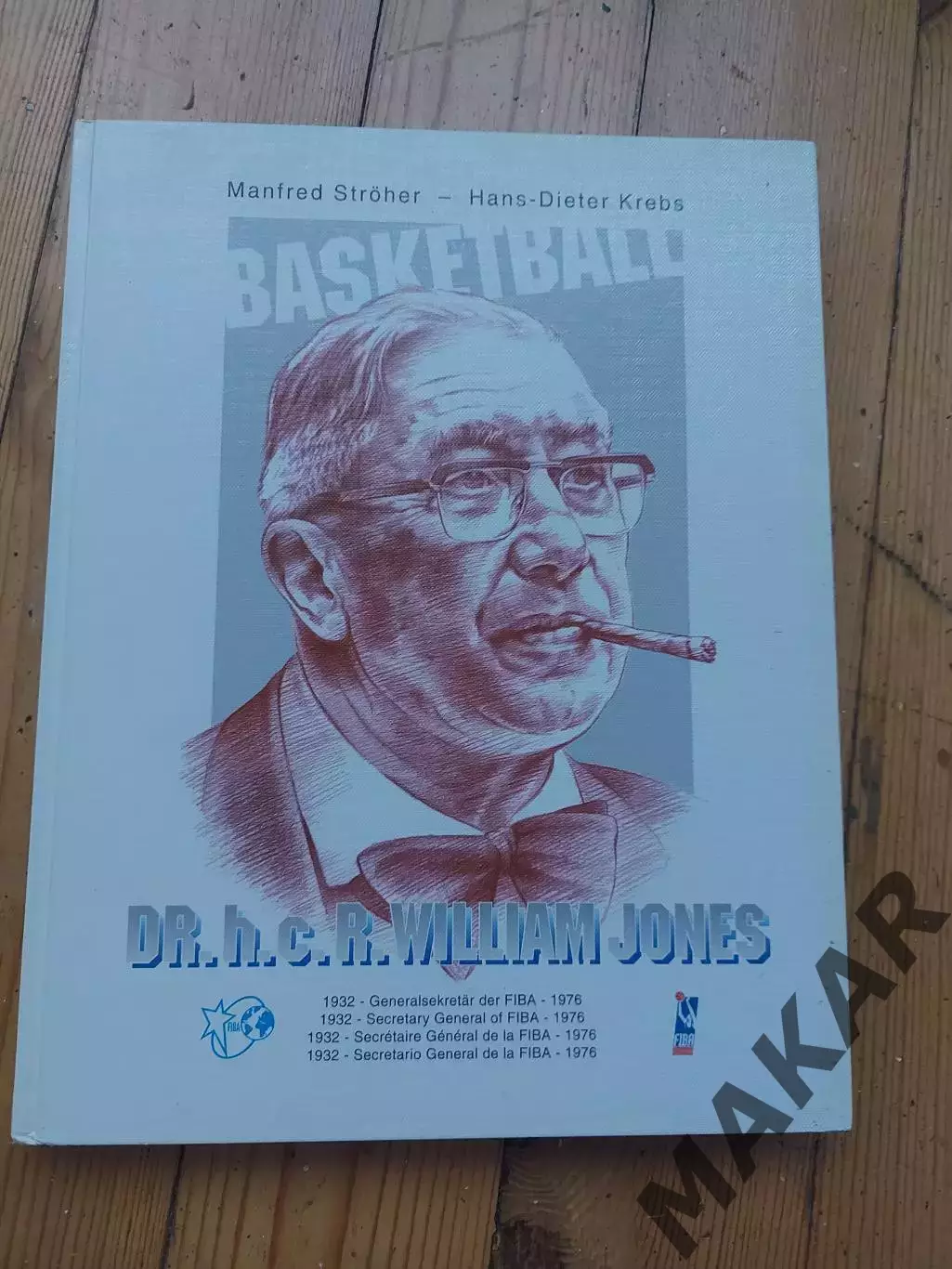 Ренато Вильям Джонс генеральный секритарь FIBA