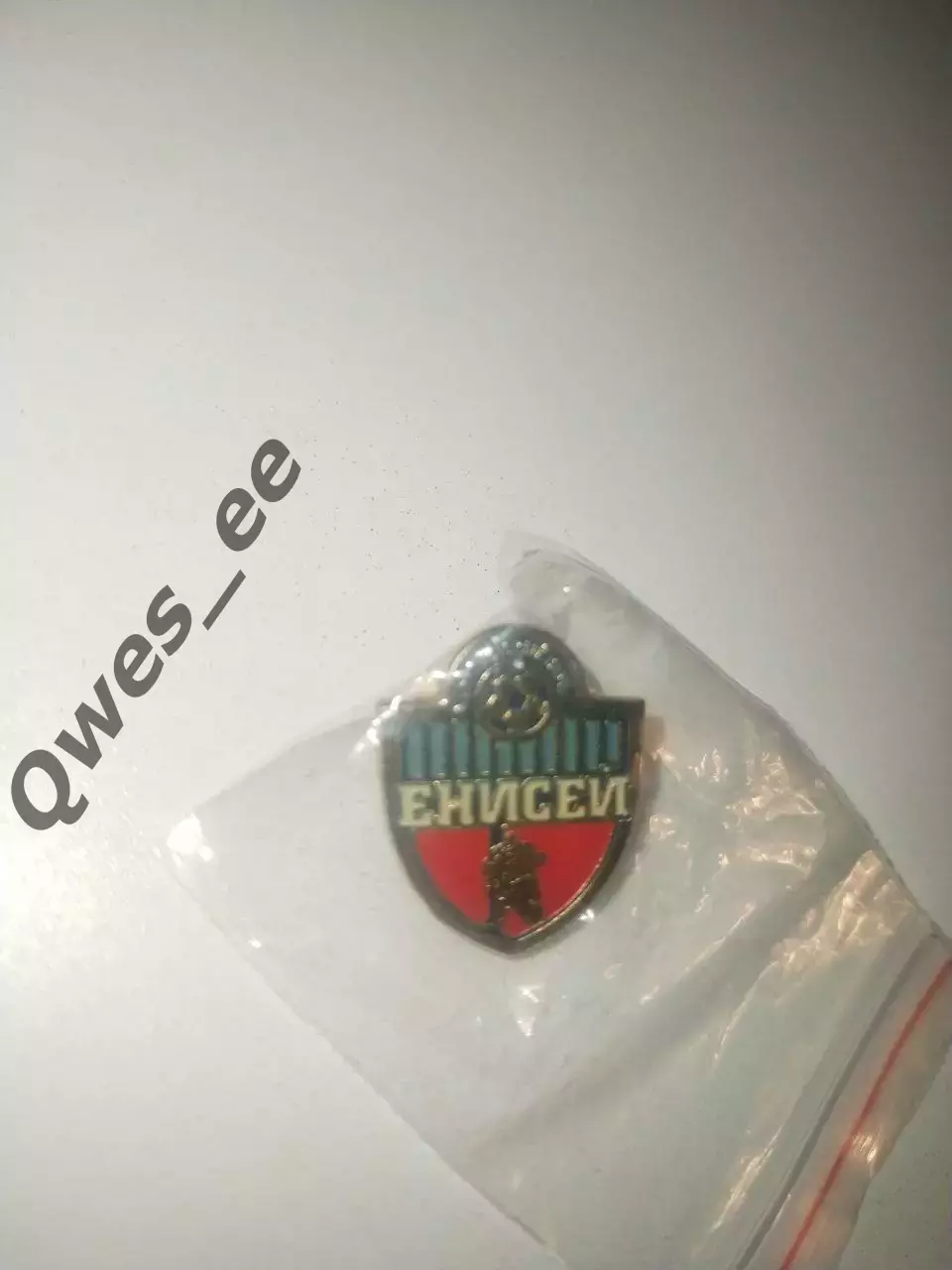 Значок футбол ФК Енисей Красноярск сезон 2019-2020 3