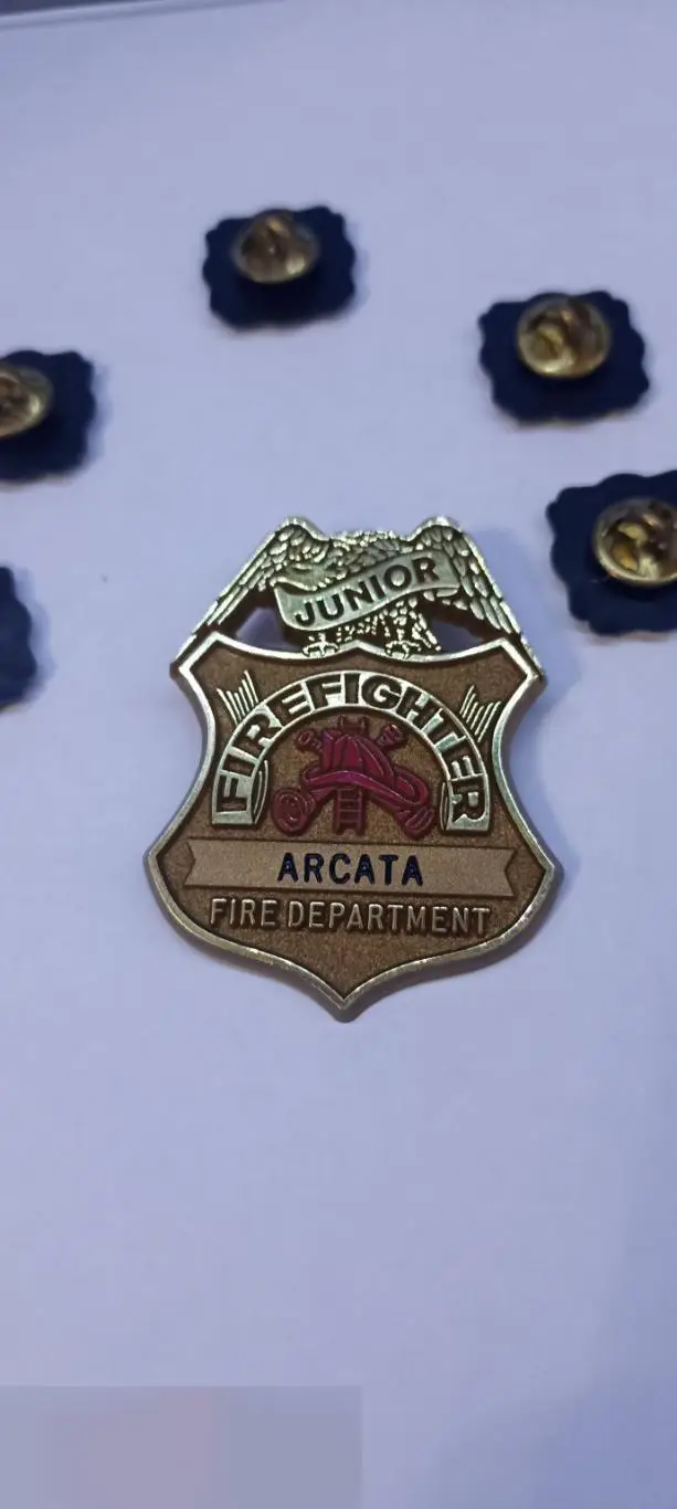 №4 Младший пожарный пожарной части АРКАТА ШТАТ КАЛИФОРНИЯ США /пожарная охрана / 2