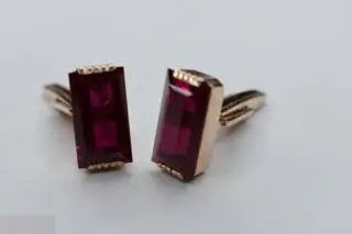 №25/14 серебро ЗАПОНКИ. СССР. СЕРЕБРО КОРУНД? 875 проба ЗВЕЗДА