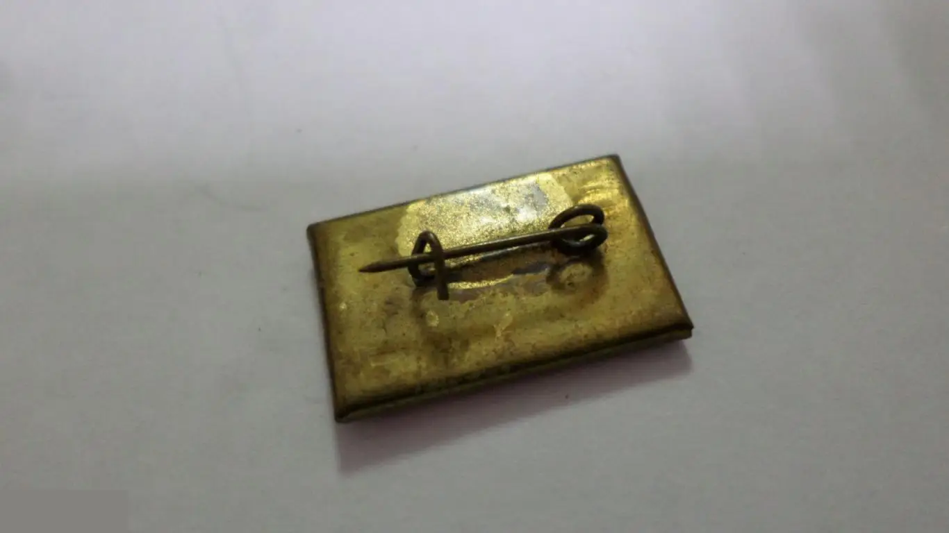 №24 ЗНАЧОК ЛЕНИН ПЛАНЕТА 1