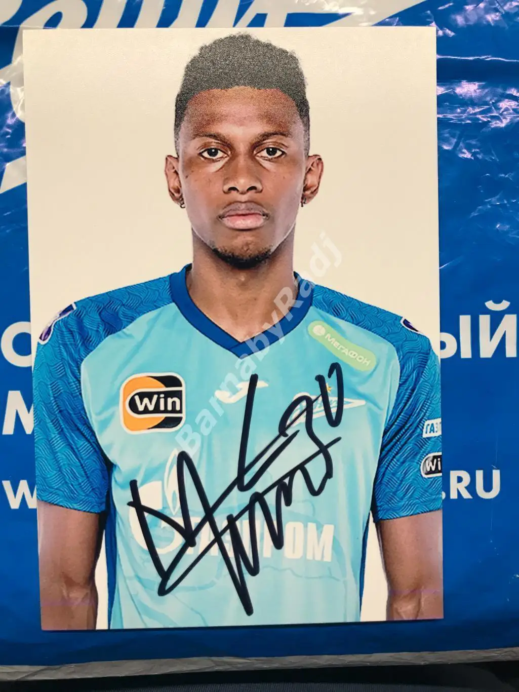 Зенит автограф Матео Кассьерра