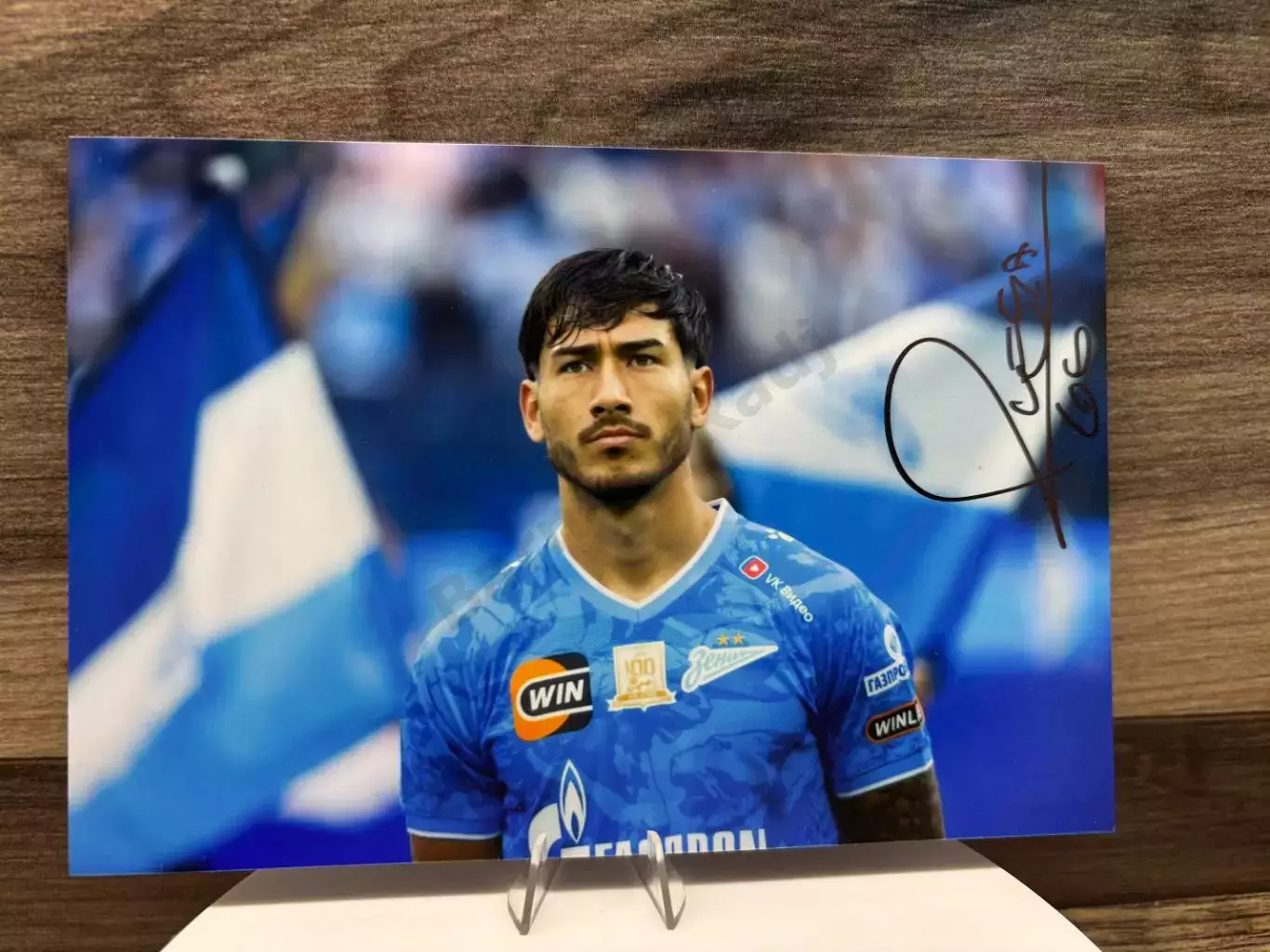 Автограф Роман Вега Зенит, Архентинос Хуниорс, Барселона Б