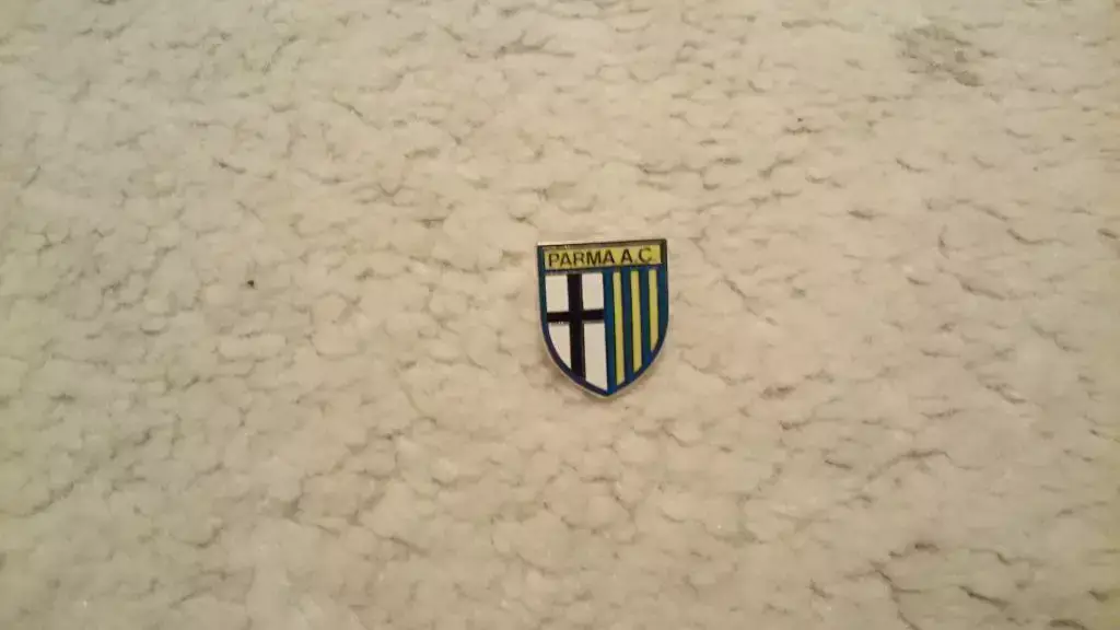 Официальный значок Парма (Италия)