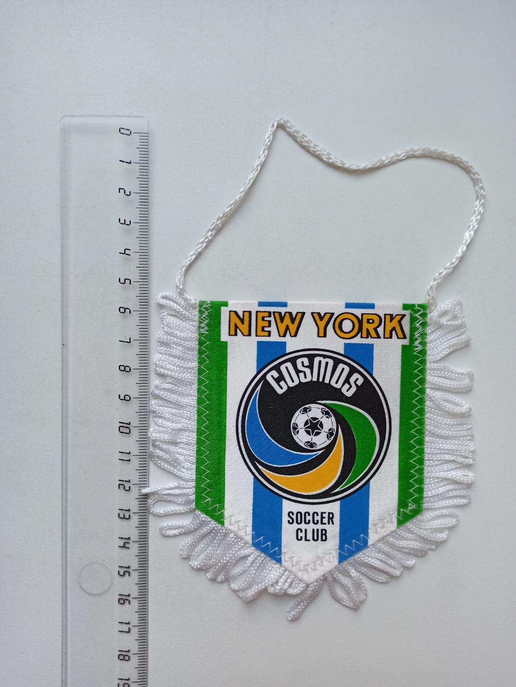 Вымпел, зарубежный футбол, Футбольный клуб New York Cosmos, США 1