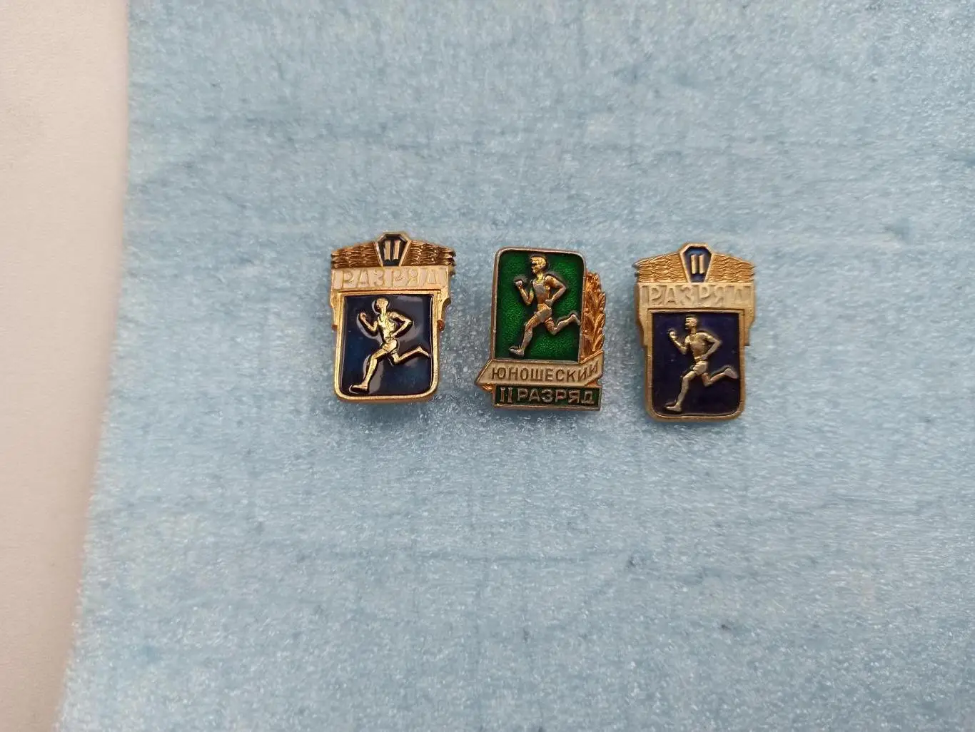 Знаки ссср, разряд, бег, бегунки, 3 знака одним лотом 2