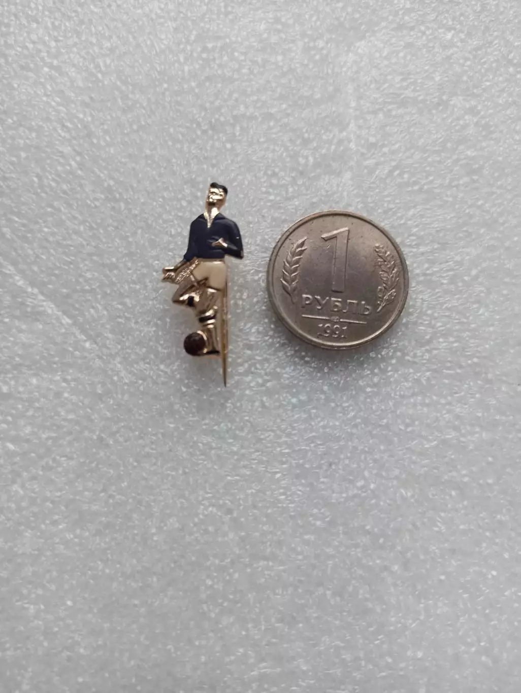 Футбол, футболист, фрачник, 1950-60-е, лёгкий металл, чёрно-белые цвета