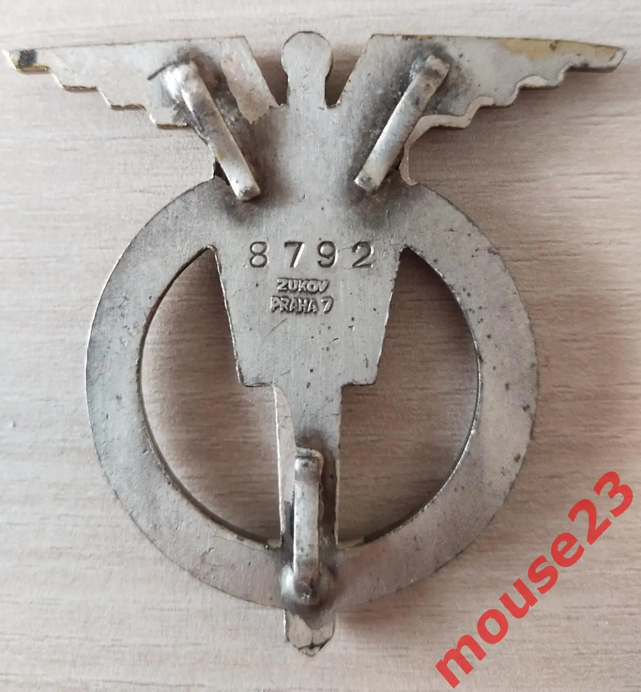 Чехословацкий csla ВВС пилот крылатый меч униформа значок 2 -го класса 1