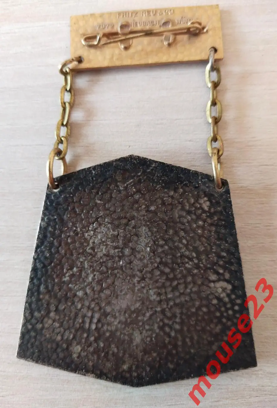 Нагрудный знак. Шиллер Глок 1971г. 1