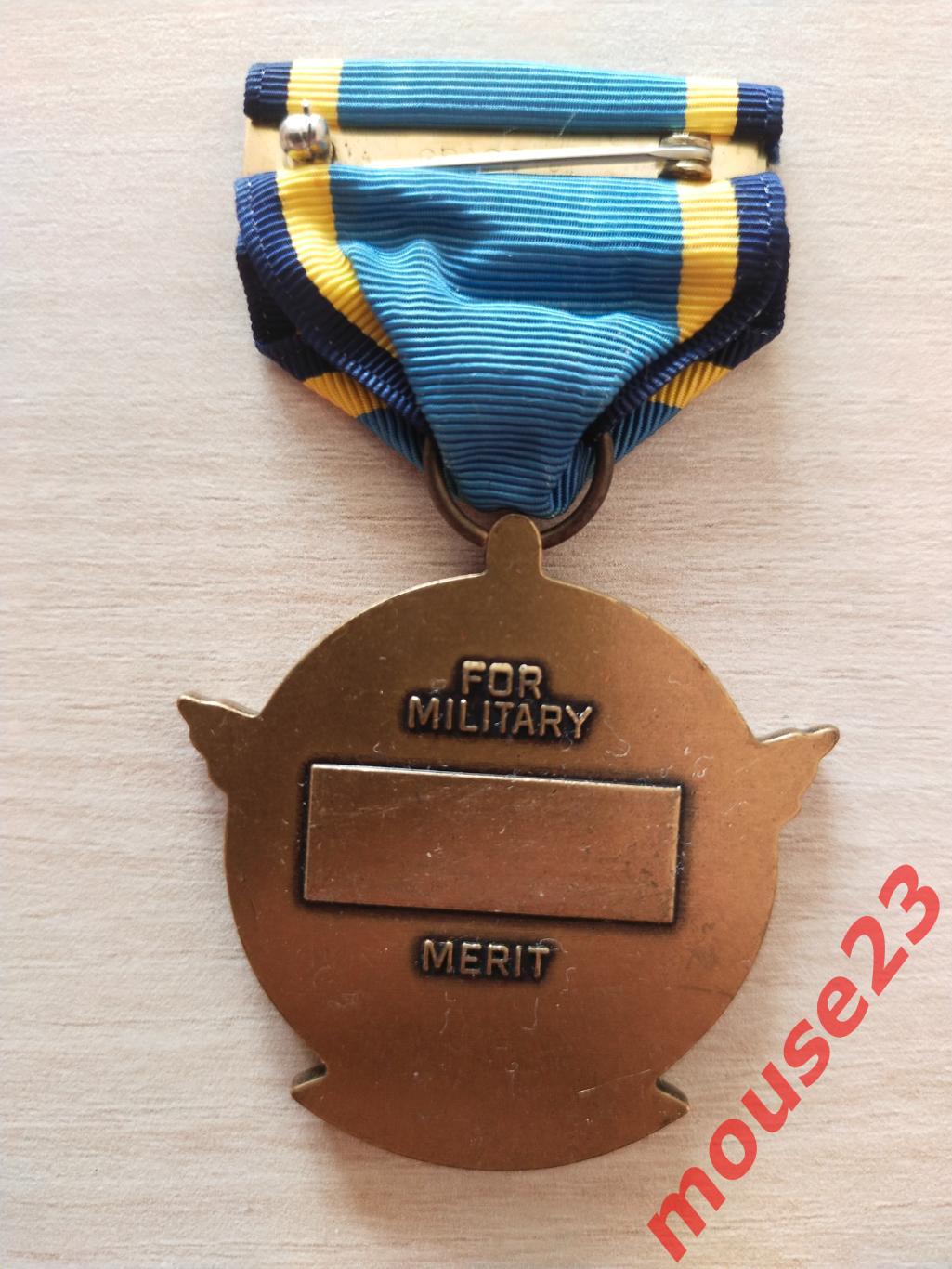 Медаль ВВС США «За воздушные достижения» образца 1988 года 1