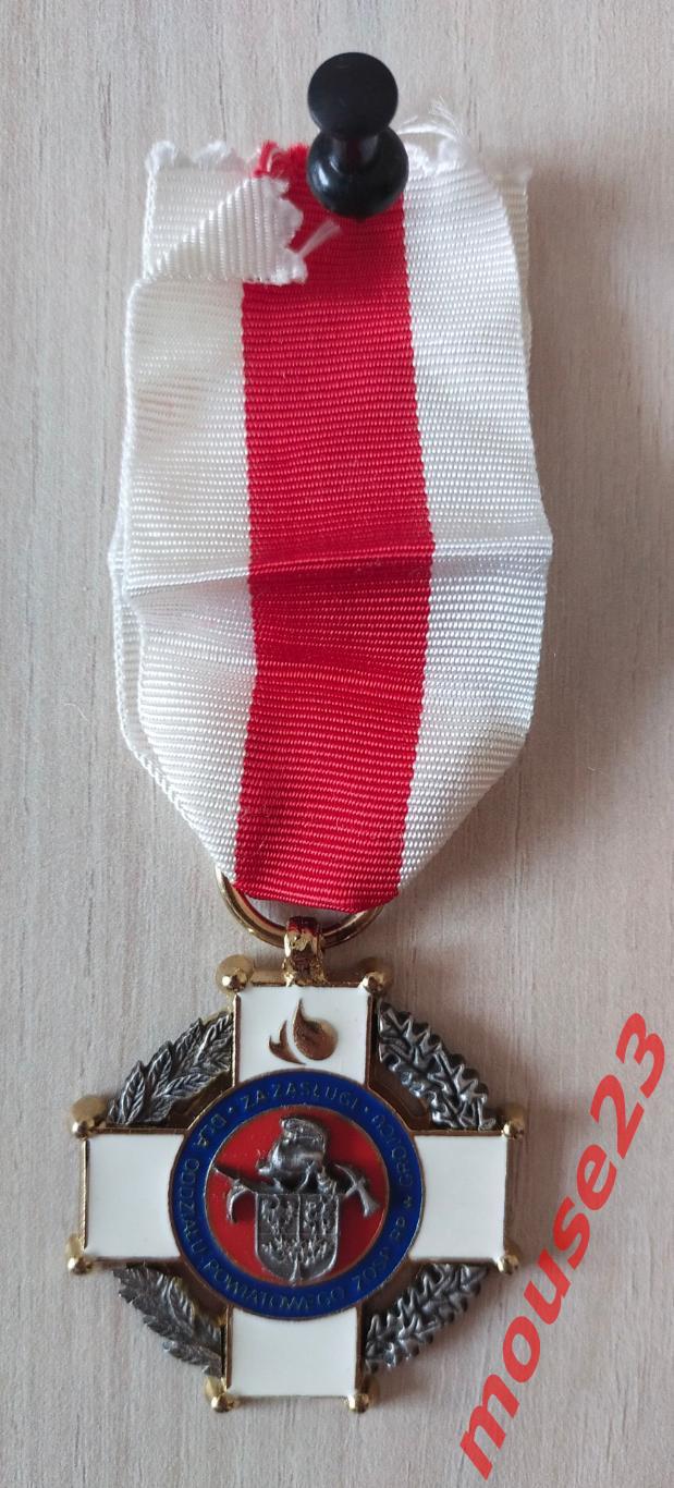Почетная медаль пожарной службы За заслуги перед ЗОСП РП в Гройце. Польша