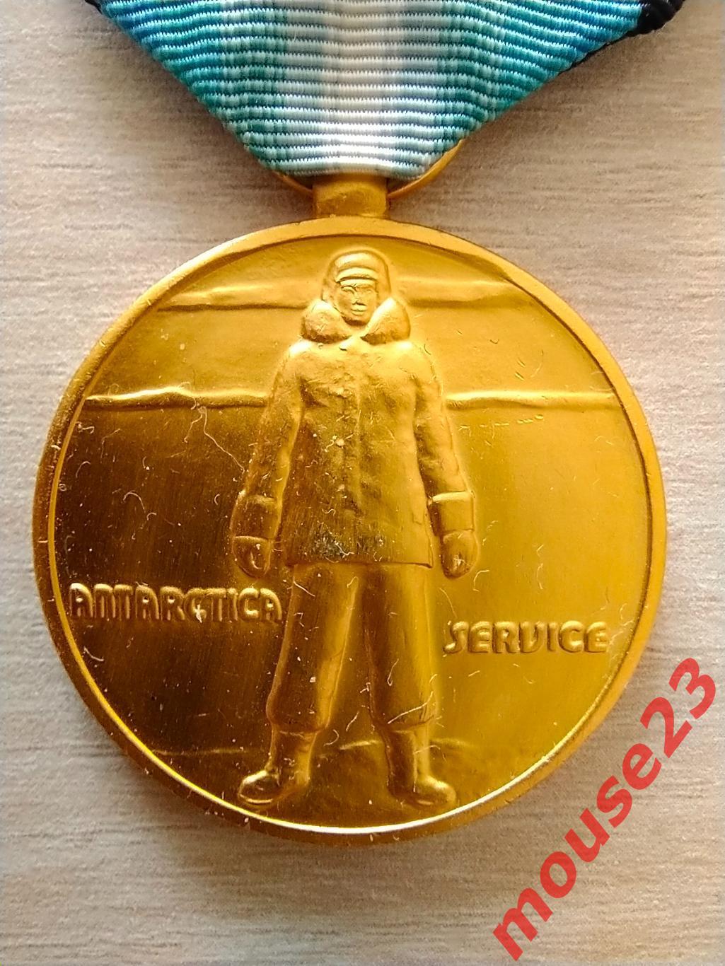 Медаль за службу в Антарктике, США 1