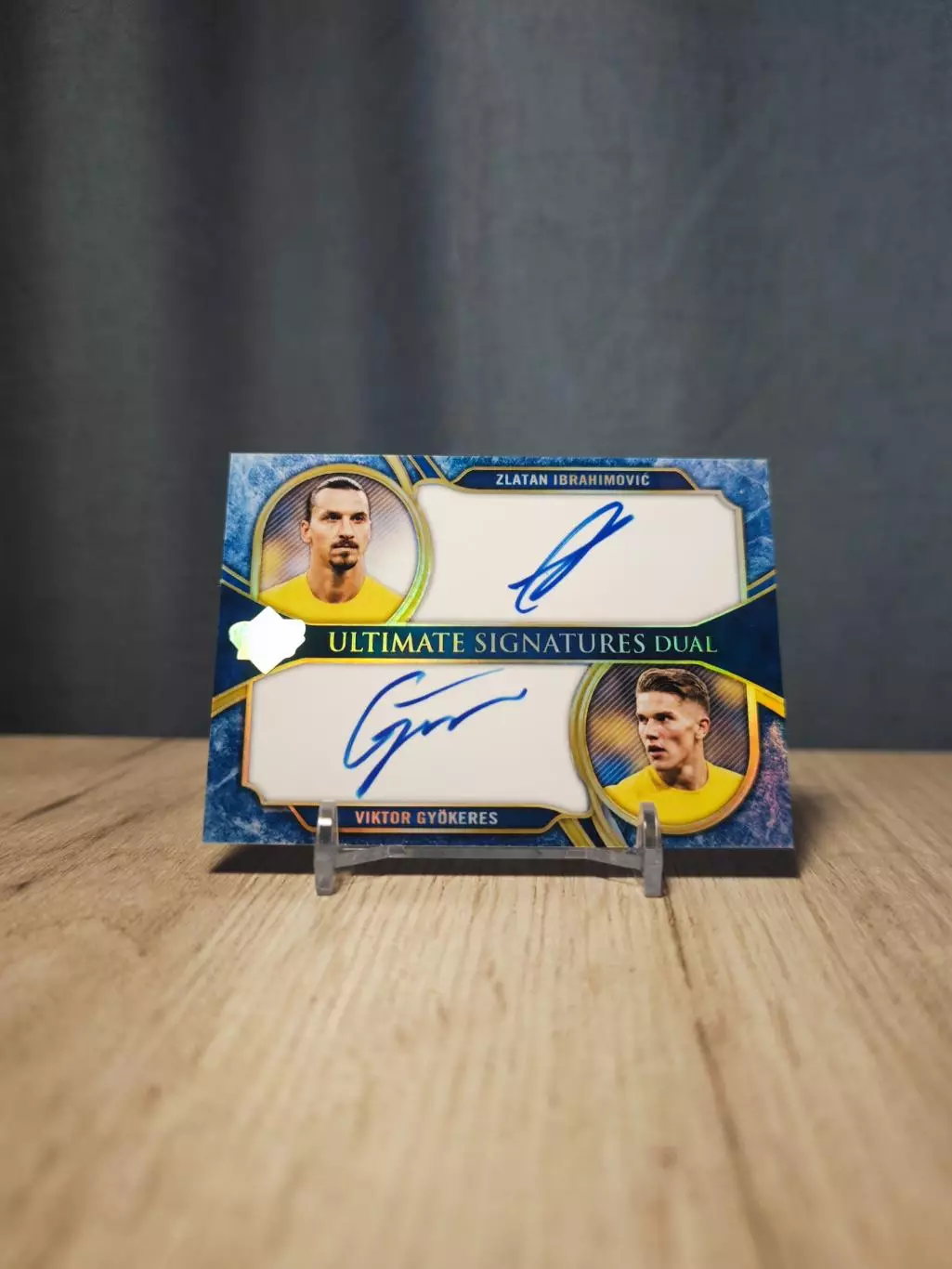 US14 CLS Ultimate Signatures Dual Zlatan Ibrahimoviс - Viktor Gyokeres