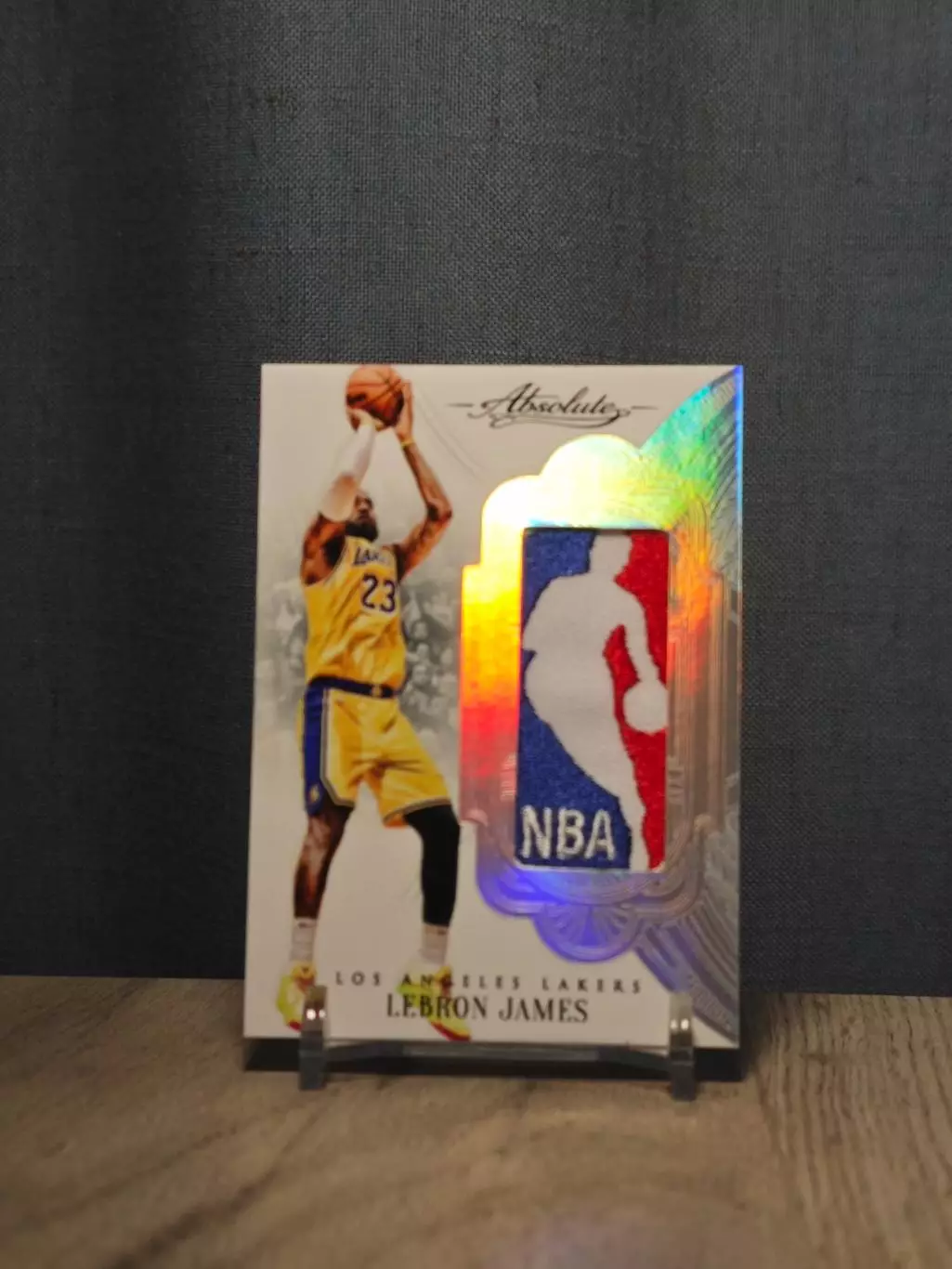 CLS Absolute Logoman Lebron James
