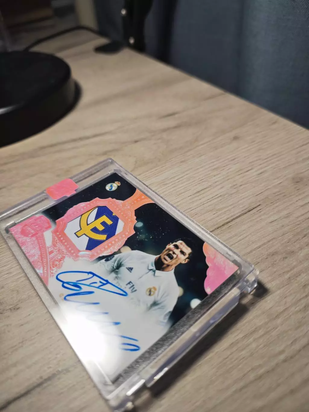 1/1 CLS Cristiano Ronaldo patch autograph Real Madrid 4