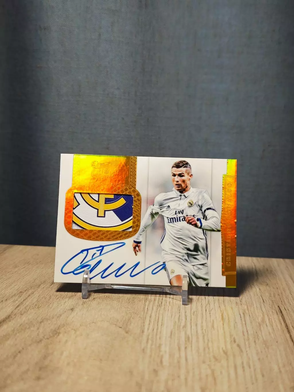 1/1 CLS Laser Gold Patch Cristiano Ronaldo