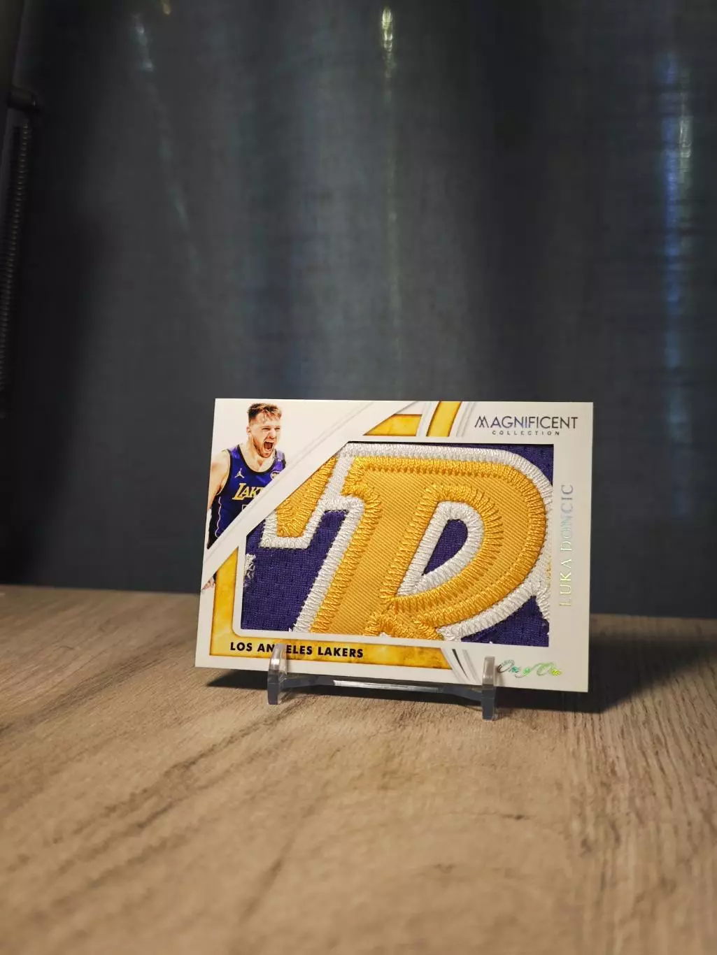 1/1 Magnificent Collection Jumbo Patch Luka Doncic