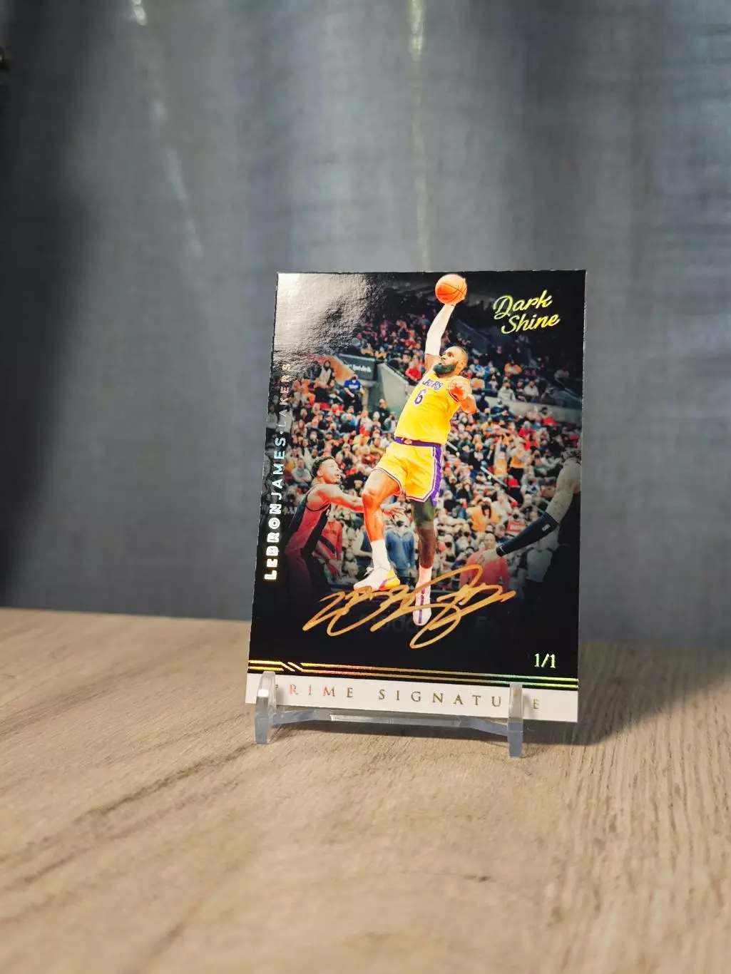 1/1 CLS Dark Shine Lebron James
