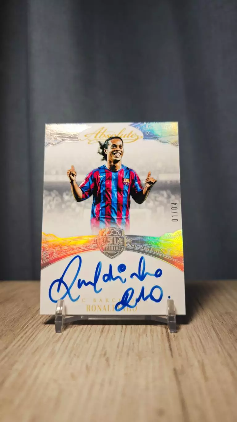 01/04 CLS Absolute Ronaldinho laser silver