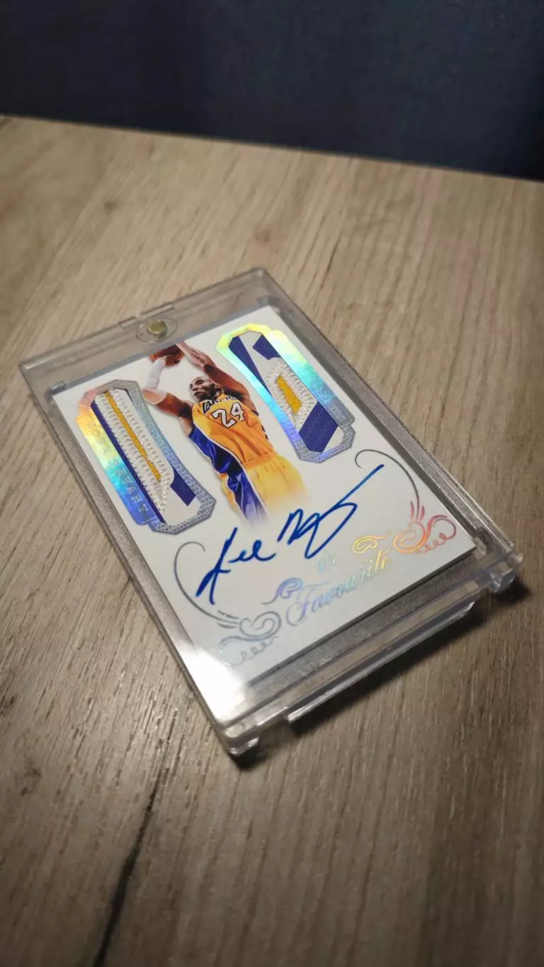 1/1 Favourite Kobe Bryant patch 2