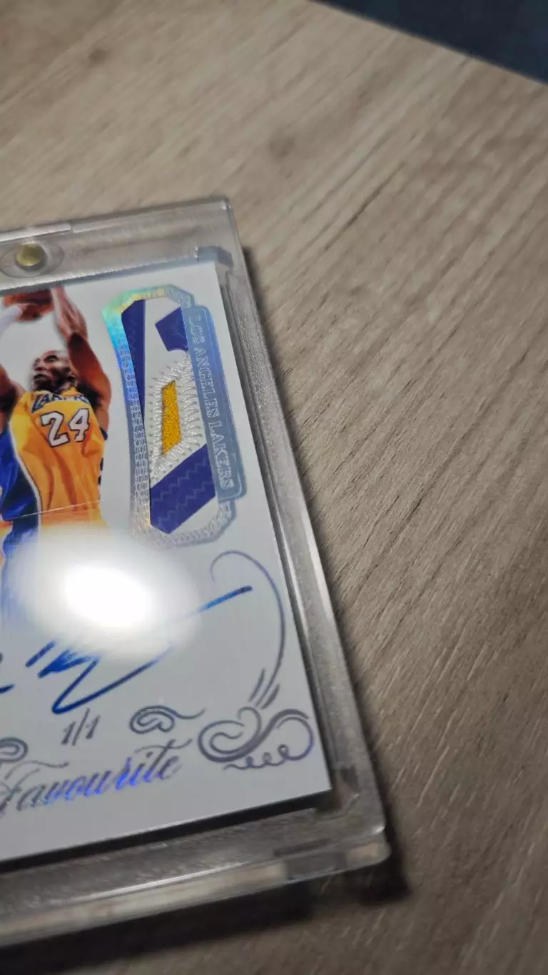 1/1 Favourite Kobe Bryant patch 5
