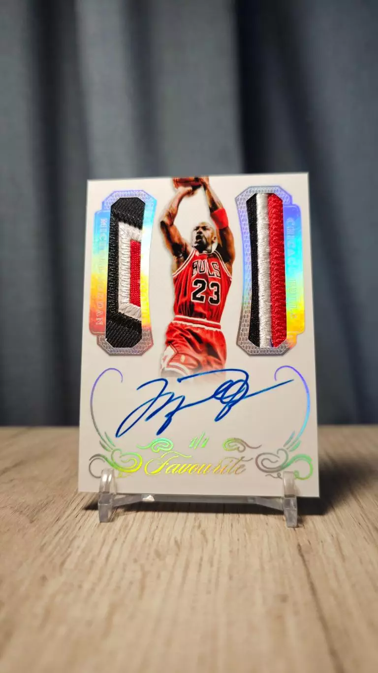 1/1 Favourite Michael Jordan dual patch