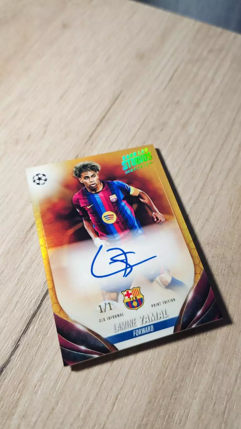 1/1 CLS GREATS Lamine Yamal base laser 2