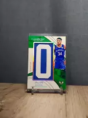 CLS Magnificent Collection Giannis Antetokounmpo O
