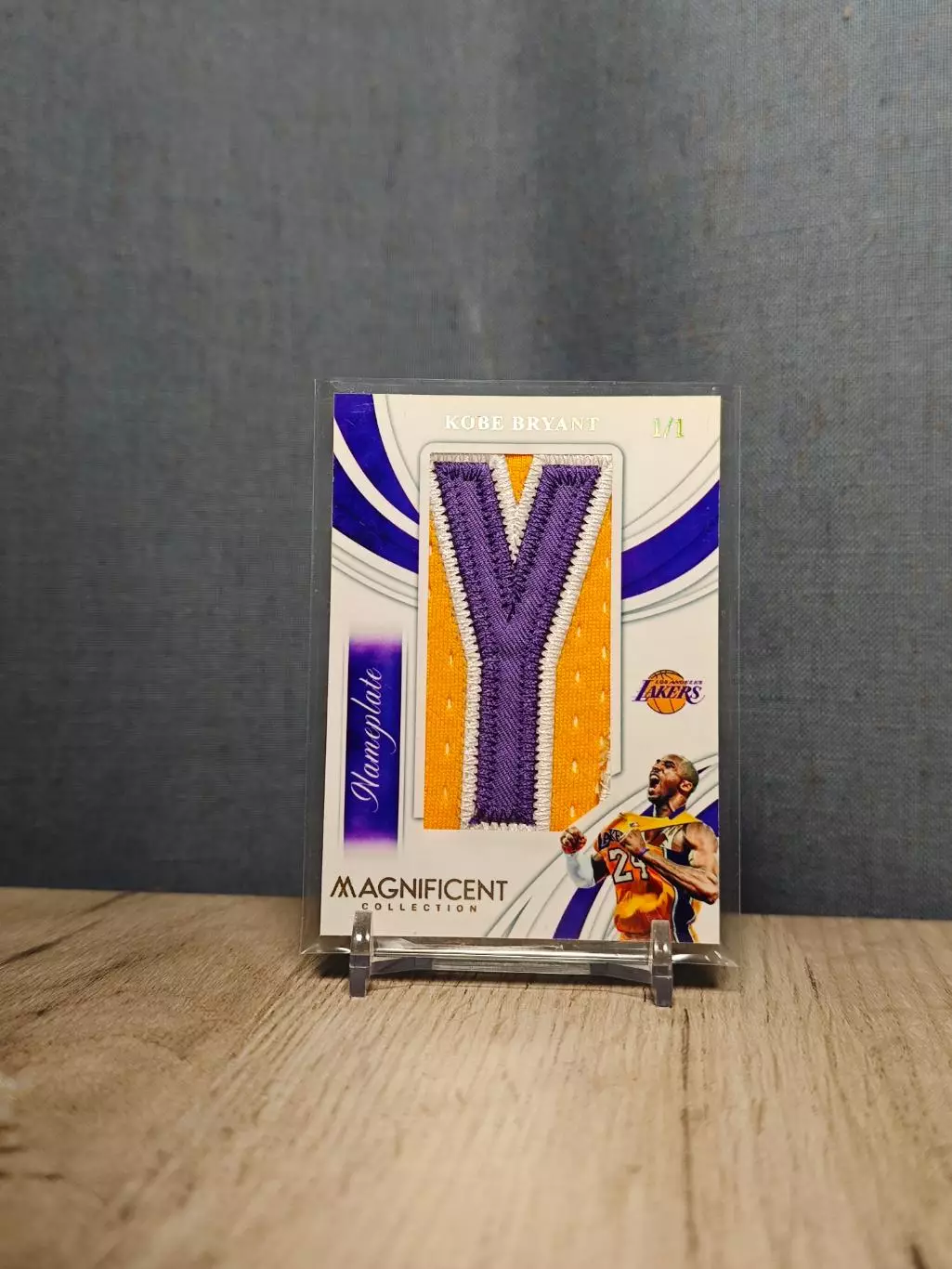 CLS Magnificent Collection Nameplate Kobe Bryant 1/1 Y