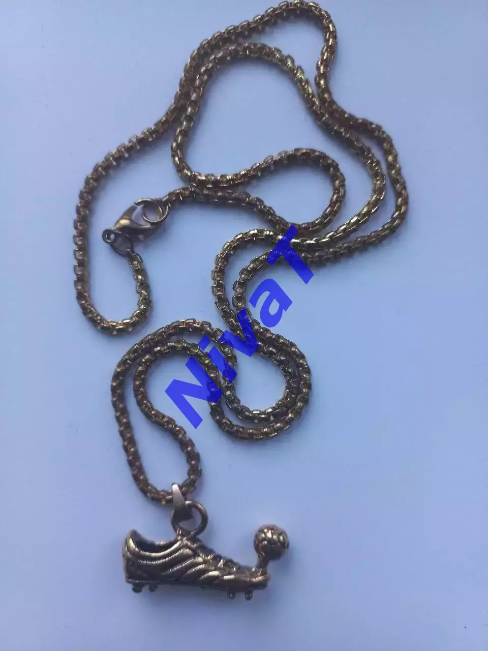 Цепочка - бутса, м'яч