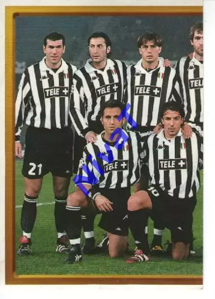 Наклейка - Легенди чемпіонів № 57 Ювентус