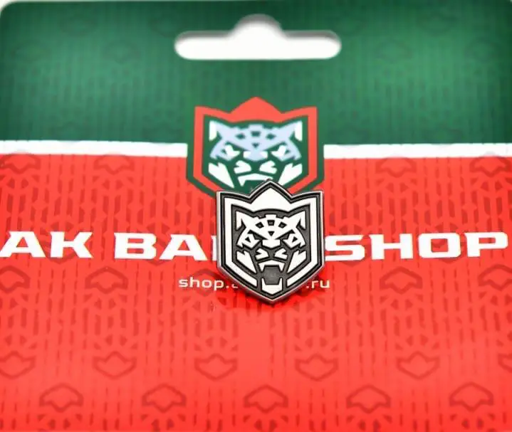Значок Ак Барс Казань. Монохром.