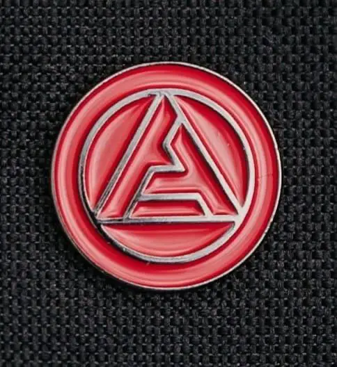 Значок ФК Акрон Тольятти. Логотип Красный