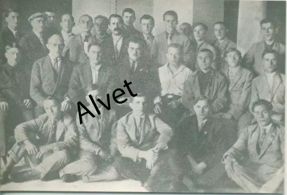 Игроки сборной металлистов УССР перед отъездом в Австрию 1926 г.