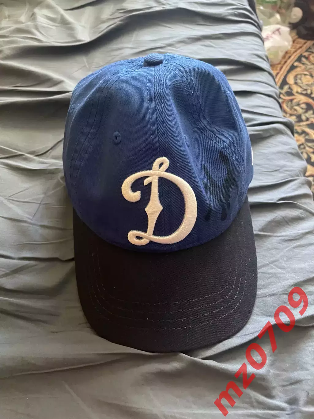 Кепка фк динамо хк динамо автограф Николай Толстых