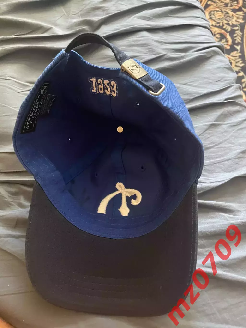 Кепка фк динамо хк динамо автограф Николай Толстых 3