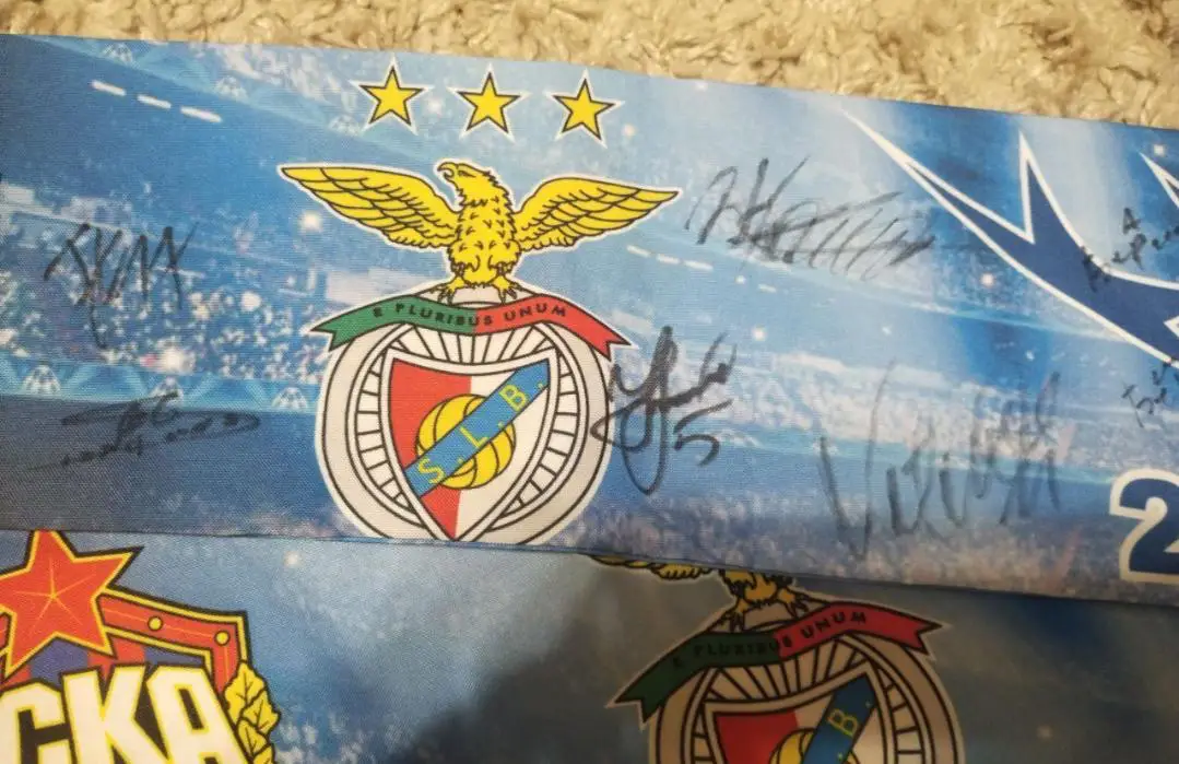 Шарф с автографами игроков ЦСКА 1