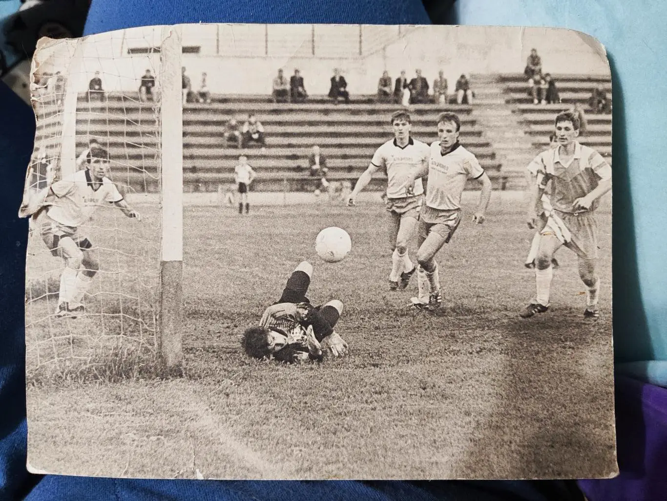 Старое фото футбольный матч Авангард - Салют, 1993(?)Курск