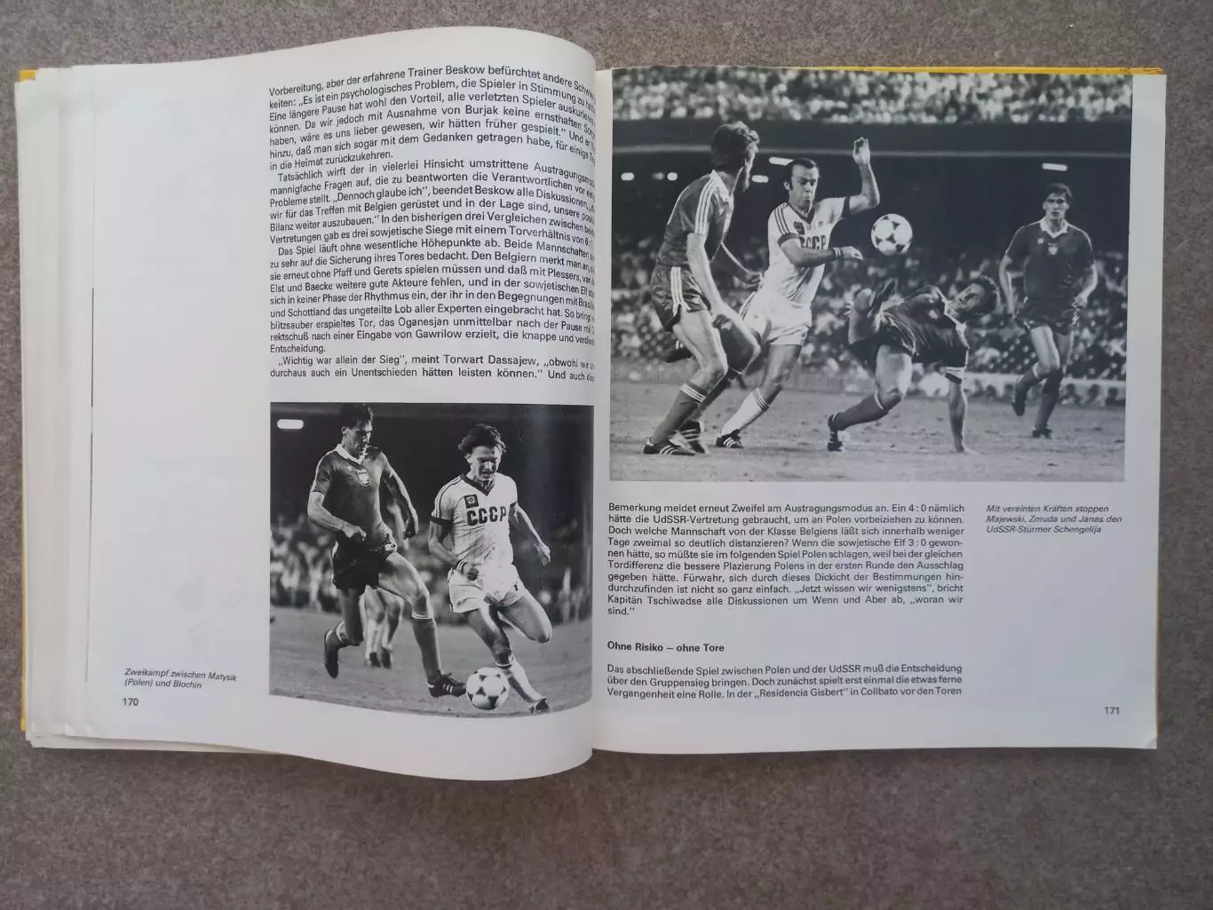 ГДР Fussball Weltmeisterschaft 1982 Sportverlag Berlin Чемпионат мира 4
