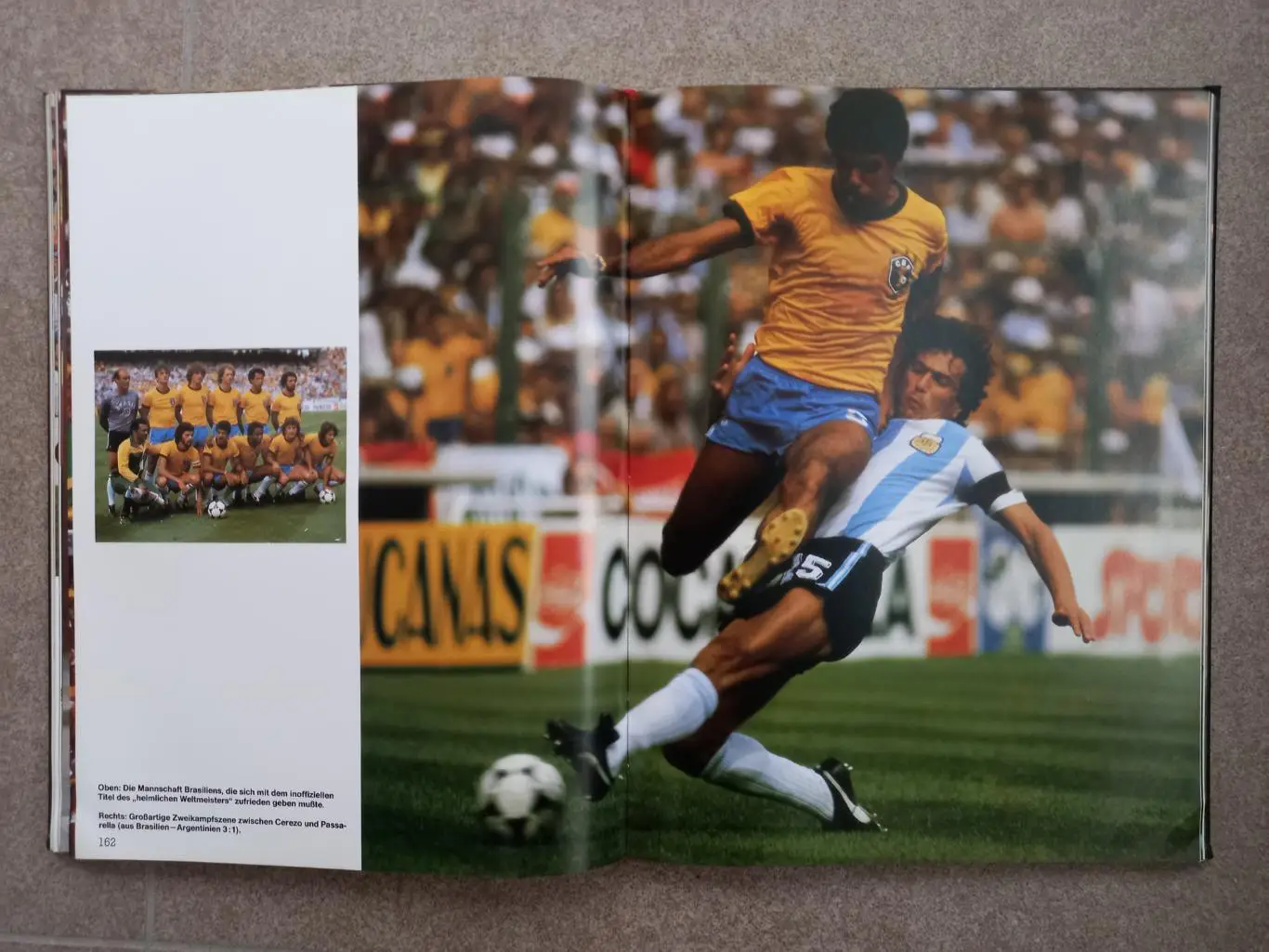 Чемпионат мира 1982 Baumann 256 стр. 21х30 3