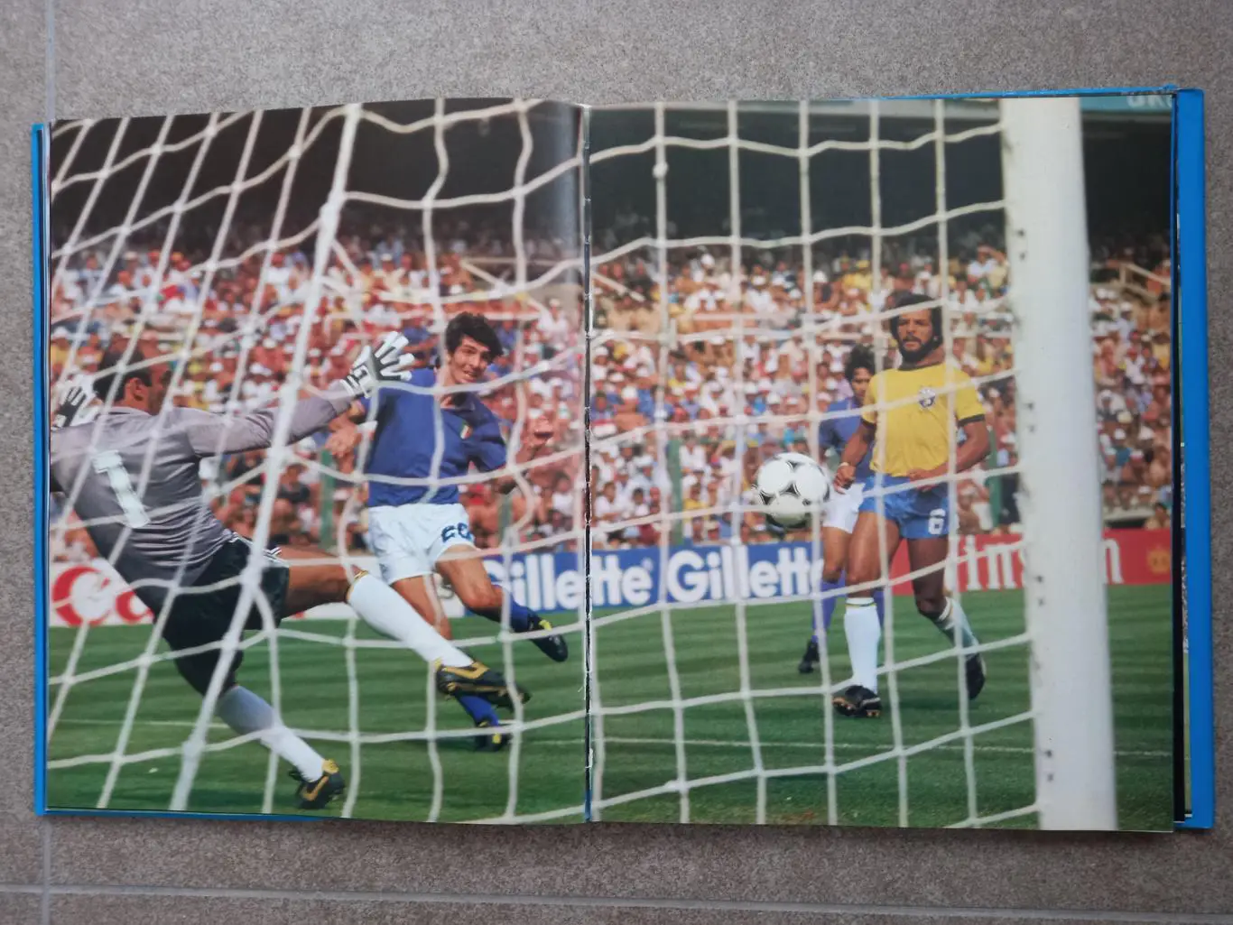 Чемпионат мира 1982 Azzurro Mundial Италия 128 стр. 21х30 5