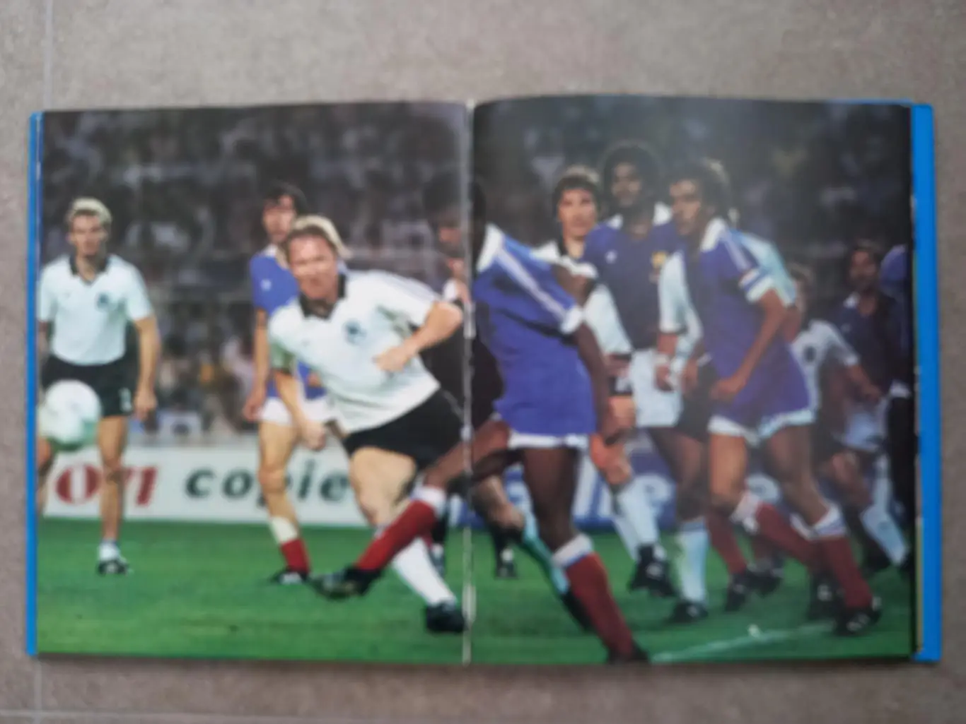 Чемпионат мира 1982 Azzurro Mundial Италия 128 стр. 21х30 7